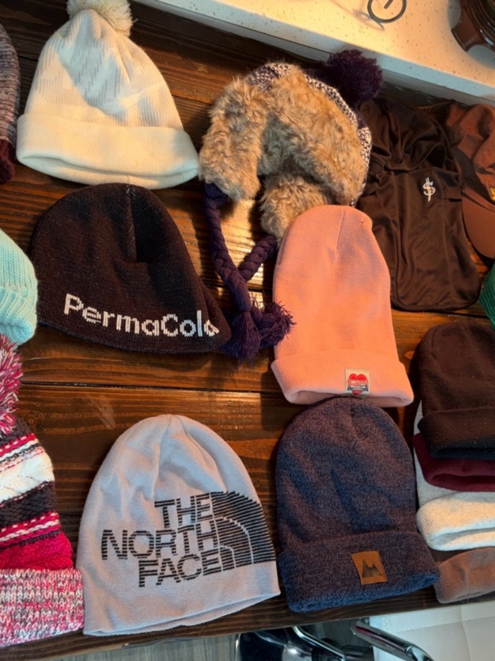 Women’s big bundle of hats and scarf!